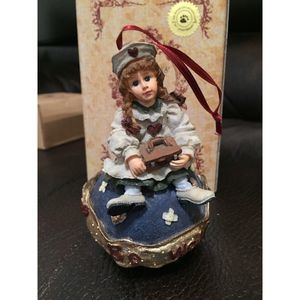 Yesterdays Child Boyds Dollstone The Boyds Collection Ltd. Katherine...Kind Hear